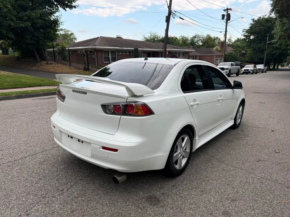 2013 Mitsubishi Lancer 9th Gen - Image 5 of 16