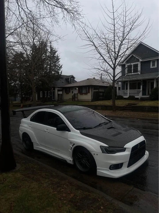 2013 Mitsubishi Lancer Evolution X 9th Gen - Image 2 of 3