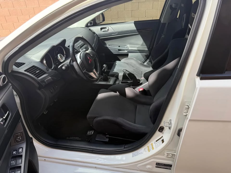 2013 Mitsubishi Lancer Evolution X 9th Gen - Image 16 of 17