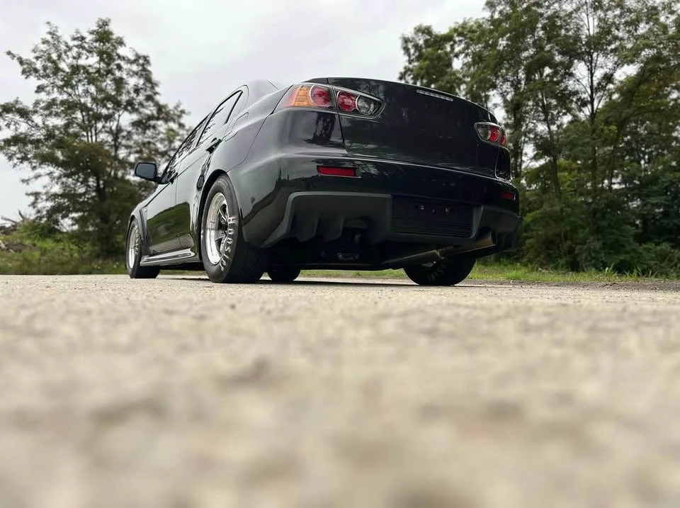 2013 Mitsubishi Lancer Evolution X 9th Gen - Image 2 of 10
