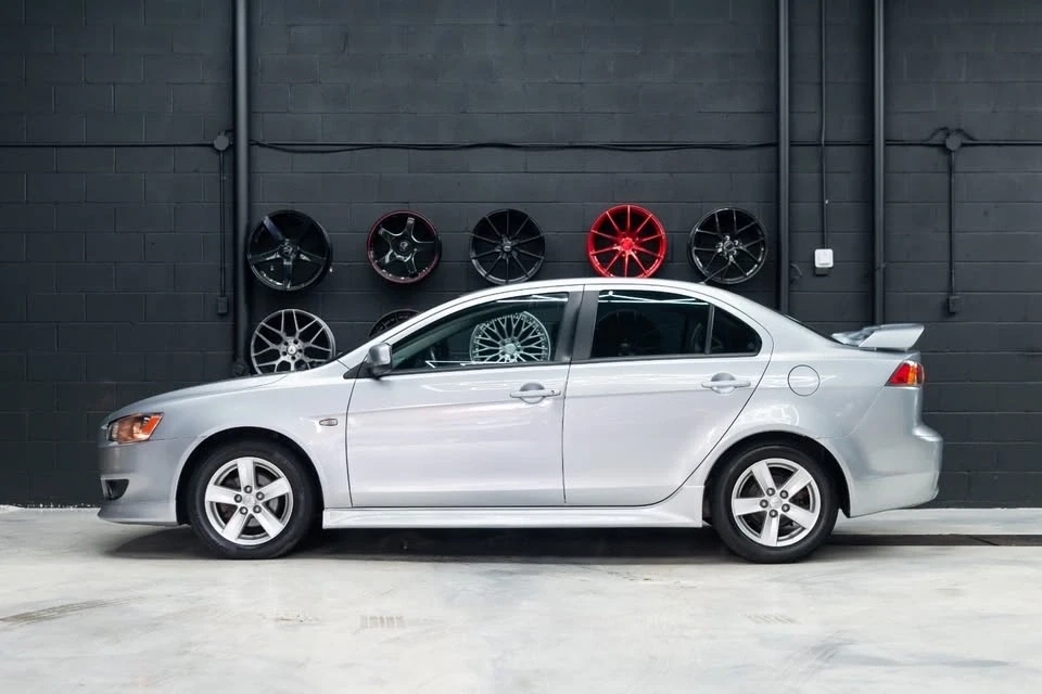 2013 Mitsubishi Lancer 10th Gen - Image 5 of 11
