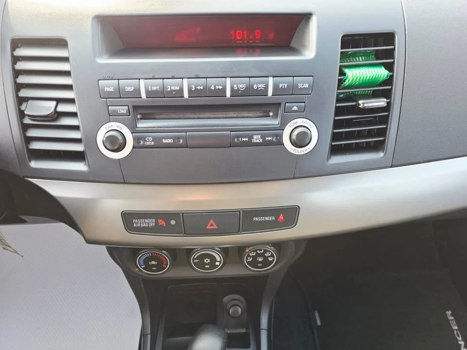 2013 Mitsubishi Lancer 10th Gen - Image 14 of 17
