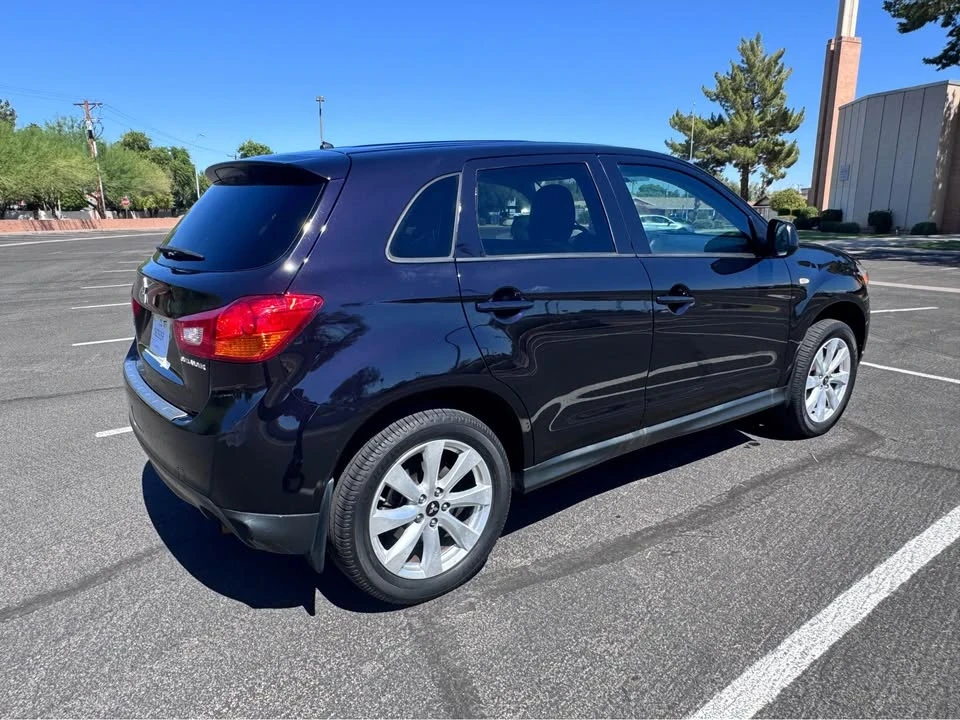 2013 Mitsubishi Outlander - Image 4 of 7