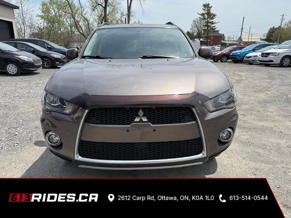 2013 Mitsubishi Outlander - Image 8 of 14