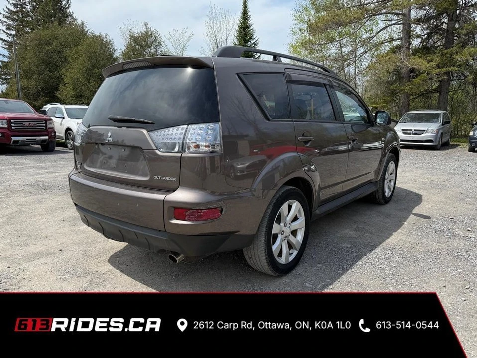 2013 Mitsubishi Outlander - Image 5 of 14