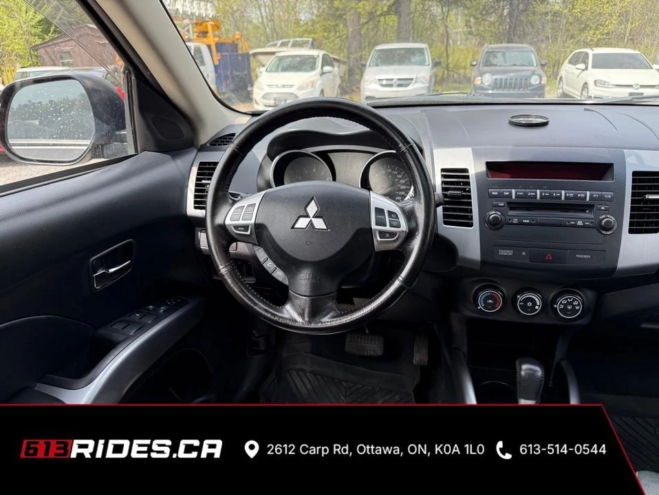 2013 Mitsubishi Outlander - Image 12 of 14