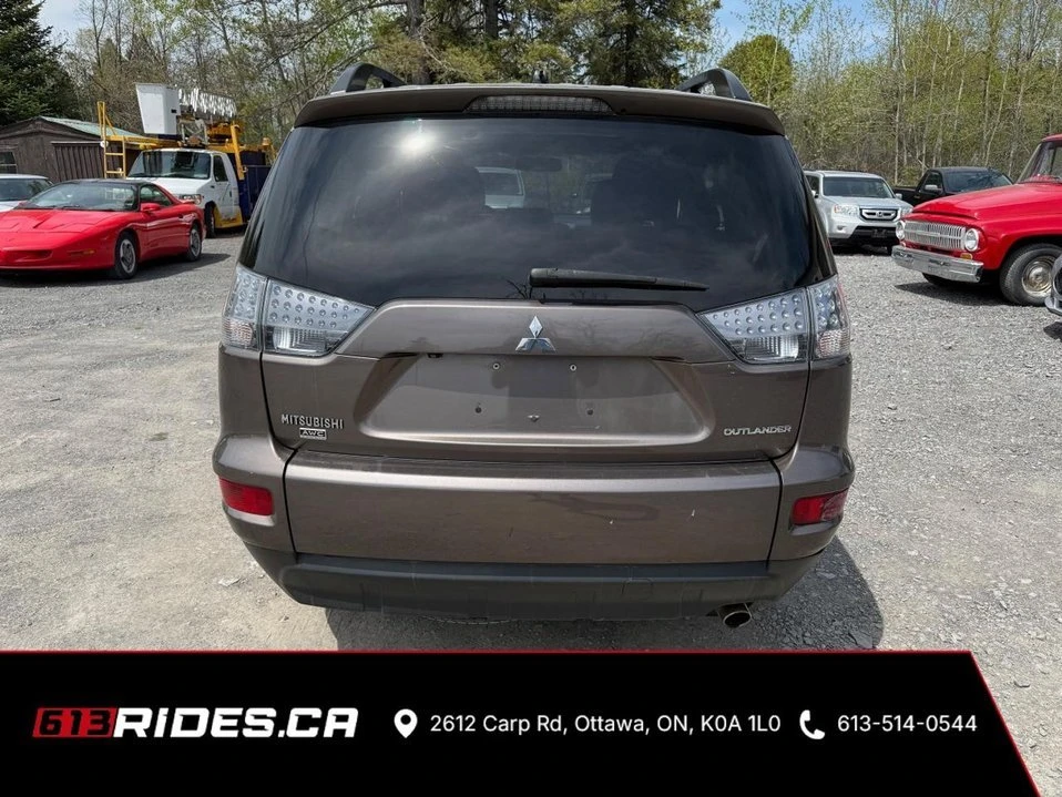2013 Mitsubishi Outlander - Image 4 of 14