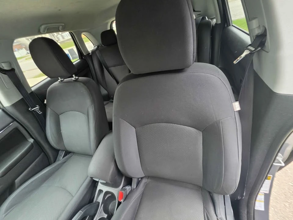 2013 Mitsubishi Outlander - Image 10 of 13