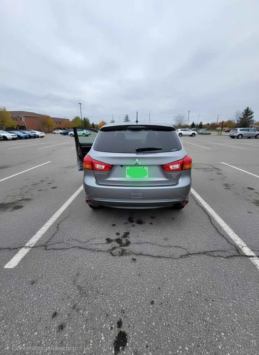 2013 Mitsubishi Outlander - Image 4 of 13