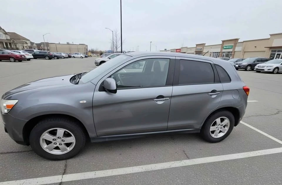 2013 Mitsubishi Outlander - Image 6 of 13