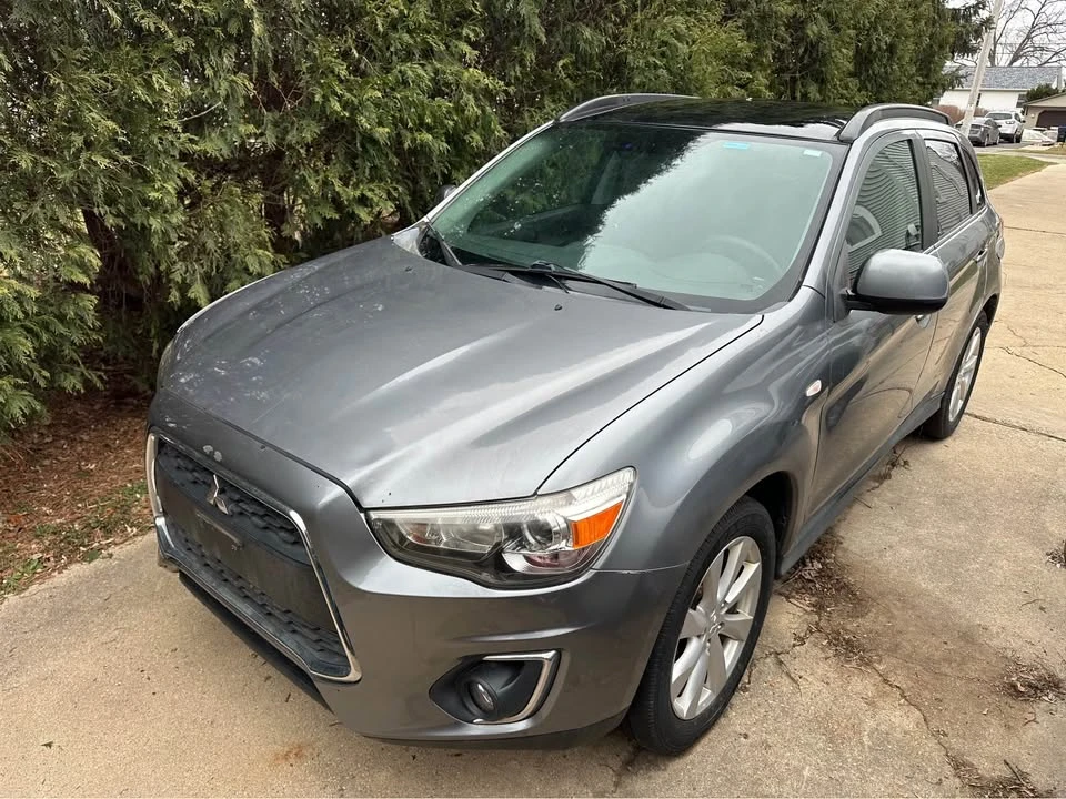 2013 Mitsubishi Outlander - Image 3 of 14