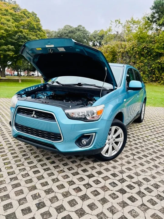 2013 Mitsubishi Outlander - Image 17 of 18