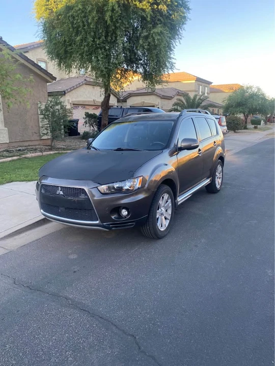 2013 Mitsubishi Outlander - Image 4 of 14