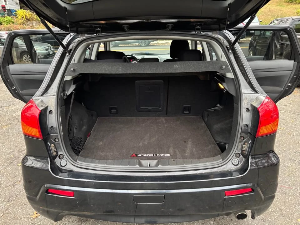2013 Mitsubishi Outlander - Image 15 of 16