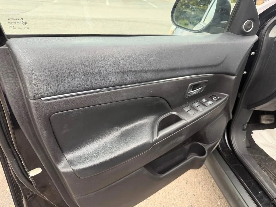 2013 Mitsubishi Outlander Sport - Image 18 of 20