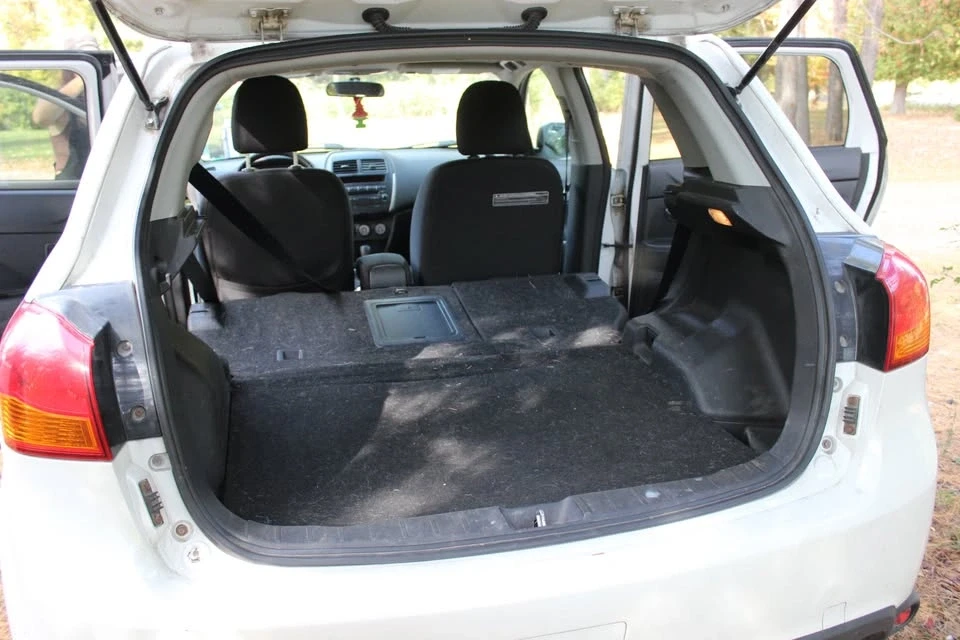2013 Mitsubishi RVR - Image 11 of 16