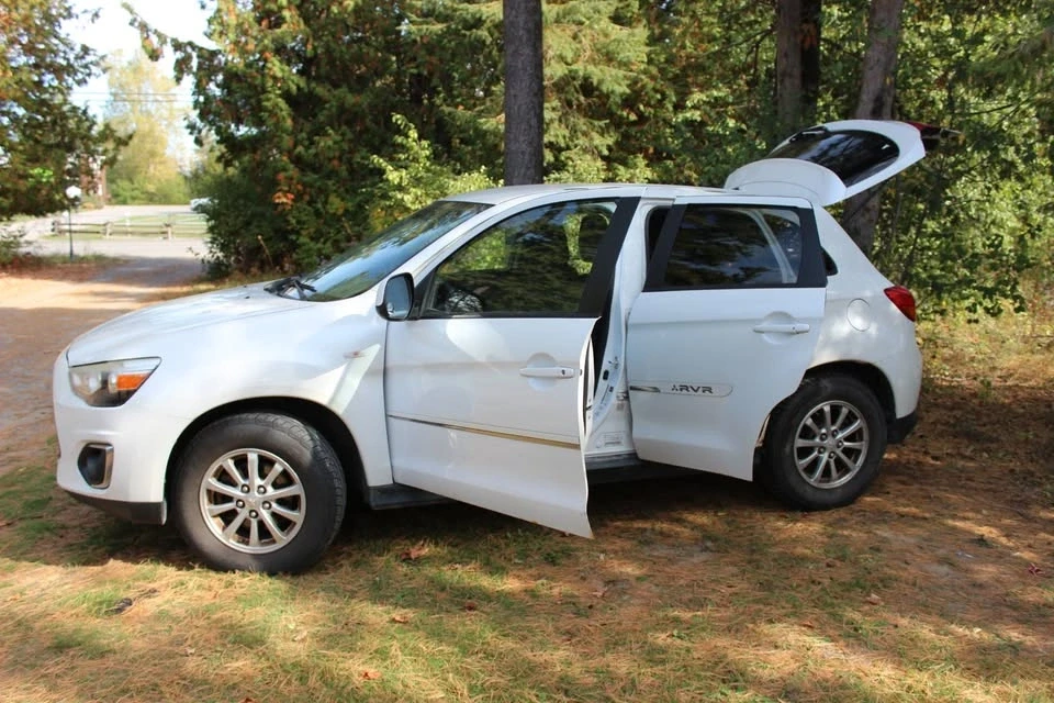 2013 Mitsubishi RVR - Image 4 of 14