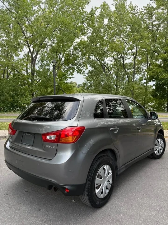 2013 Mitsubishi RVR - Image 6 of 13