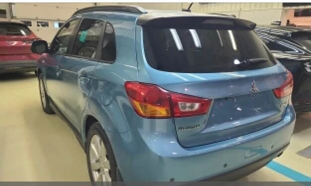 2013 Mitsubishi RVR - Image 5 of 12