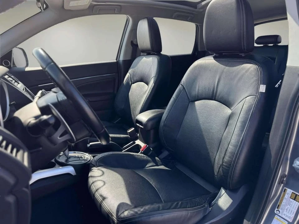 2013 Mitsubishi RVR - Image 19 of 20