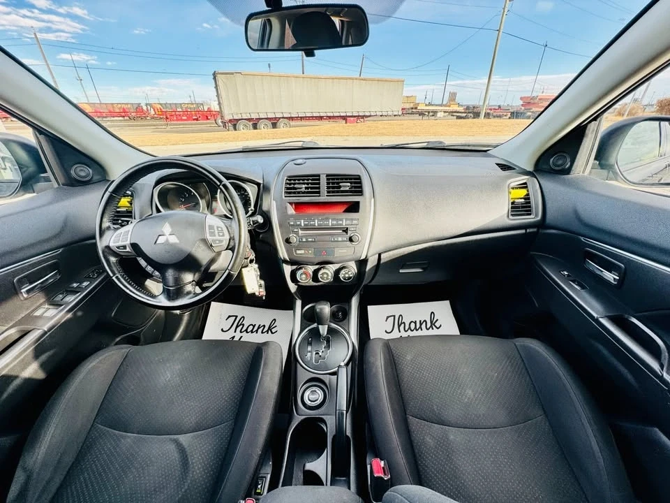 2013 Mitsubishi RVR - Image 11 of 14