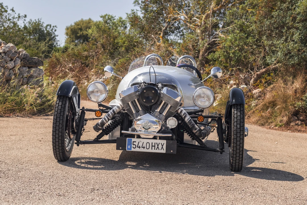 2013 Morgan 3-Wheeler - Image 2 of 31
