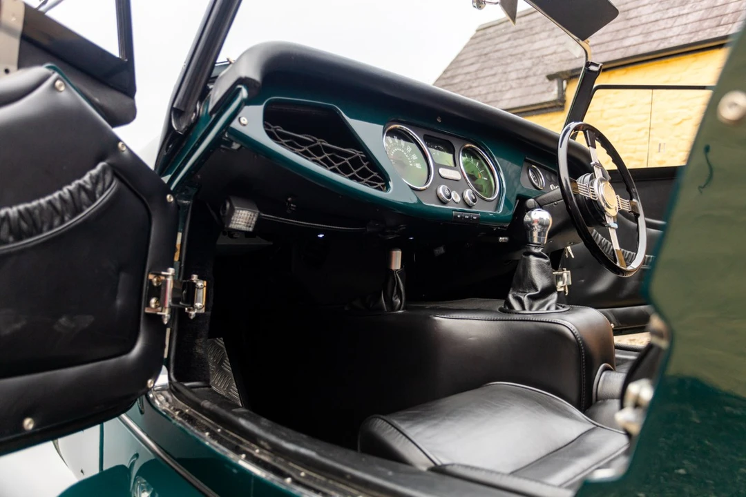 2013 Morgan Roadster - Image 28 of 30