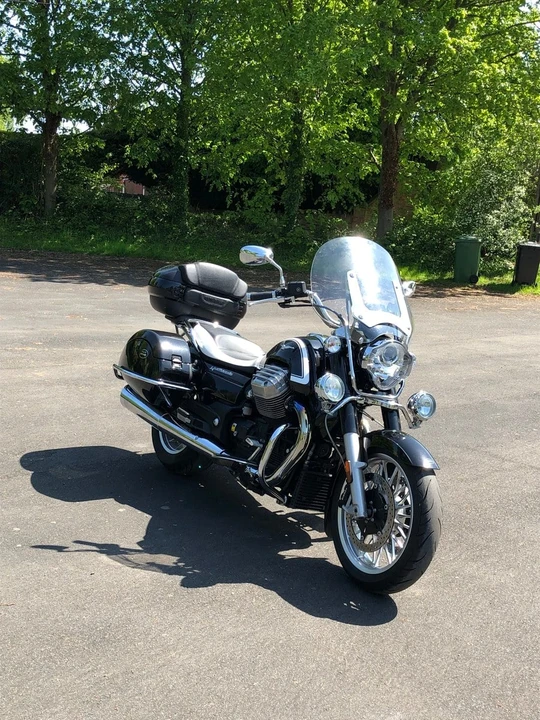 2013 Moto Guzzi - Image 2 of 30