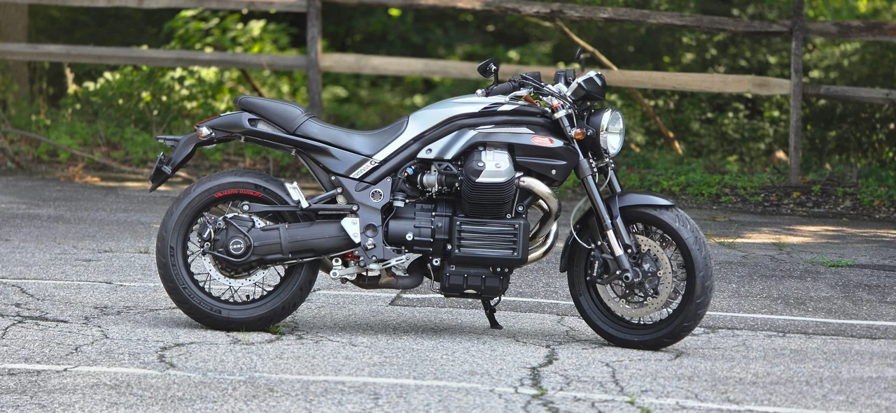 2013 Moto Guzzi V7 (2007+) - Image 4 of 31