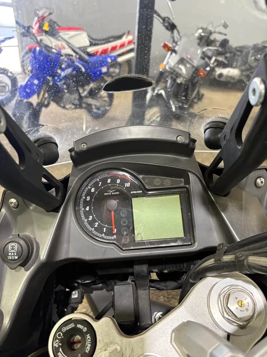 2013 Moto Guzzi V7 (2007+) - Image 5 of 5