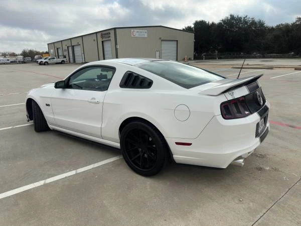 2013 Ford S197 Mustang - Image 8 of 15