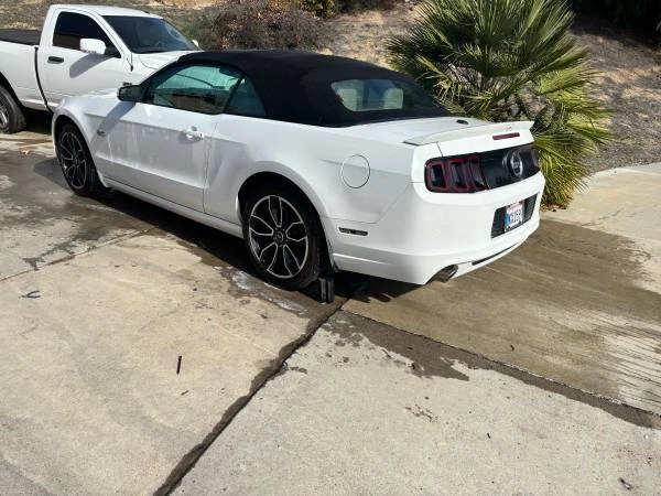 2013 Ford S197 Mustang - Image 4 of 9