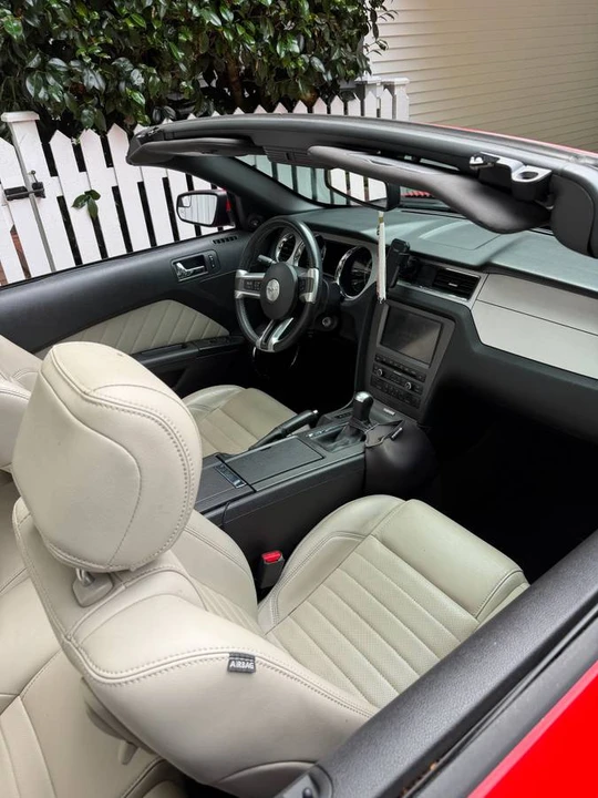 2013 Ford S197 Mustang GT - Image 16 of 21