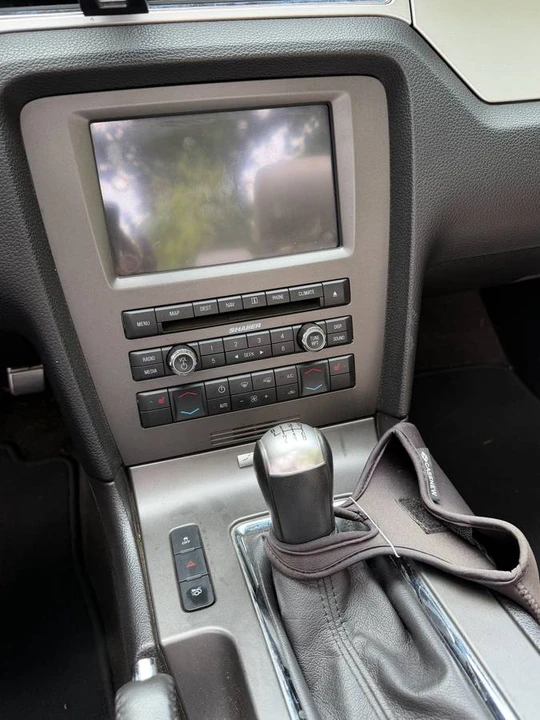 2013 Ford S197 Mustang GT - Image 13 of 21