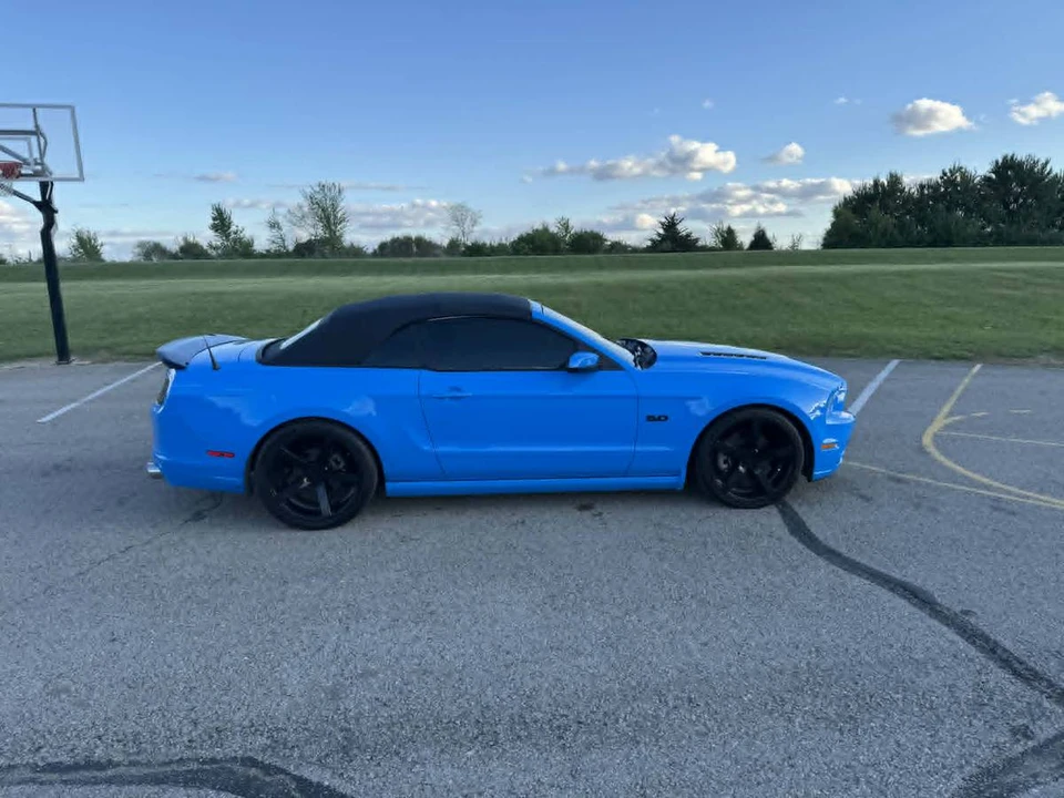 2013 Ford S197 Mustang GT - Image 8 of 23