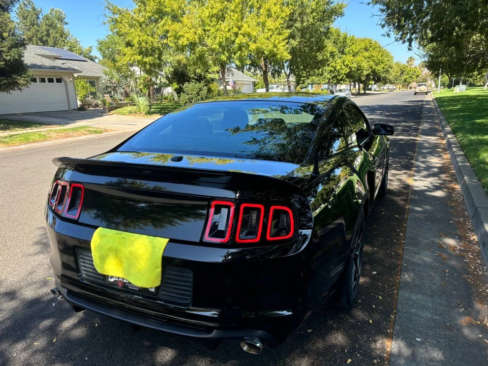 2013 Ford S197 Mustang GT - Image 8 of 15