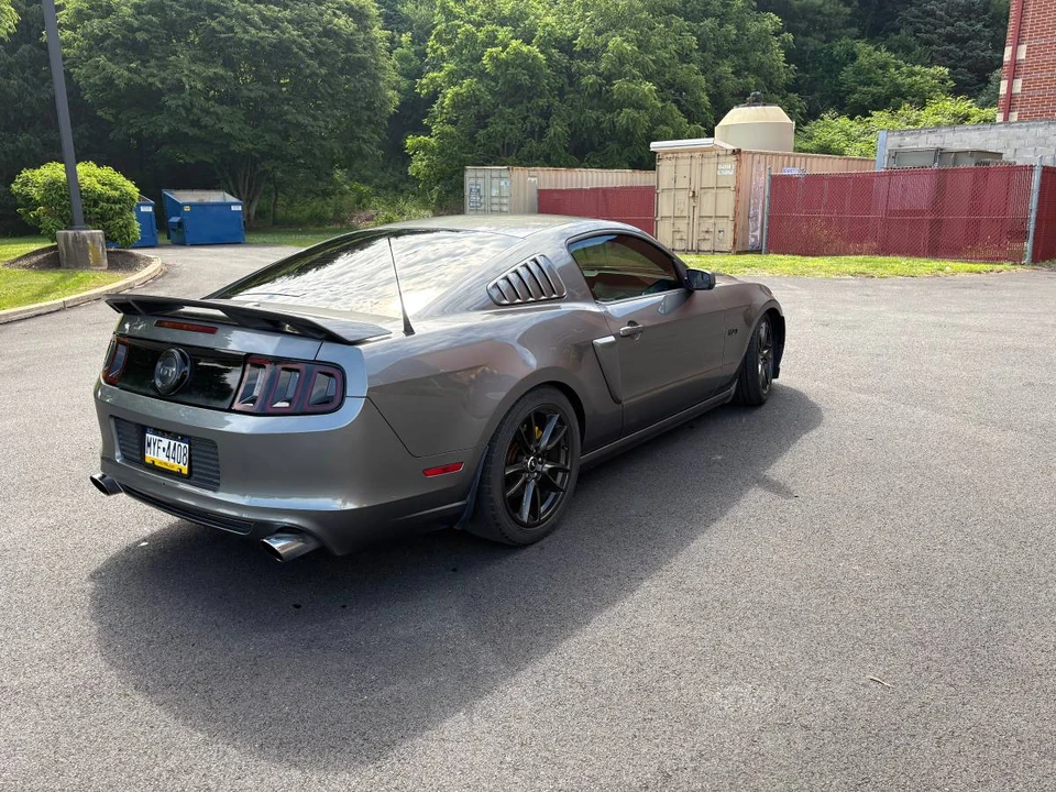 2014 Ford S197 Mustang GT - Image 7 of 24