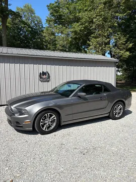2013 Ford Mustang Convertible