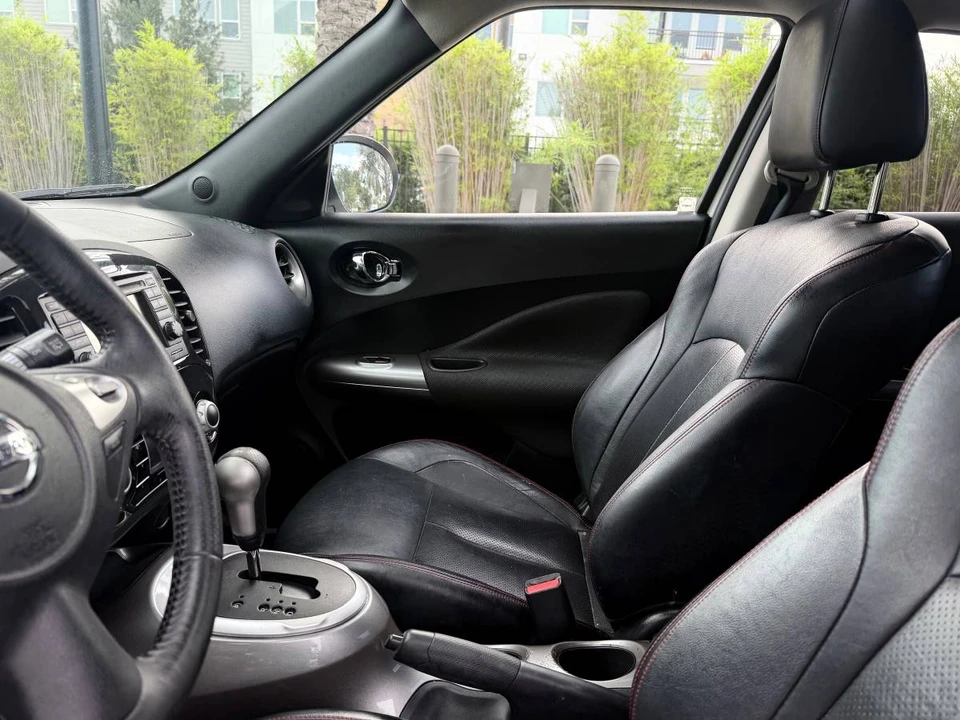 2013 Nissan Juke - Image 10 of 16