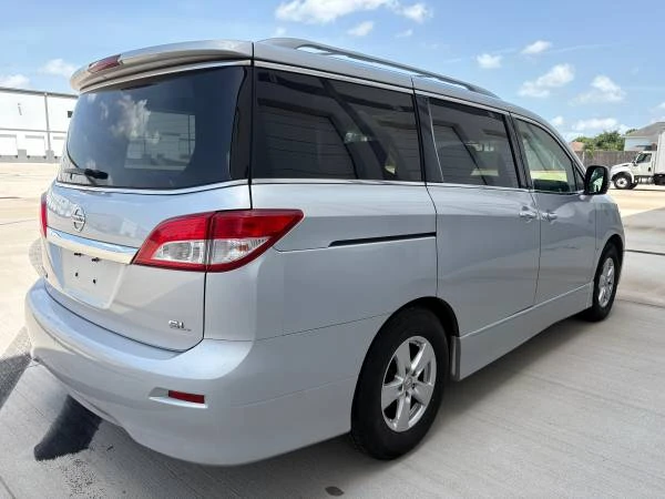 2013 Nissan Quest - Image 6 of 31