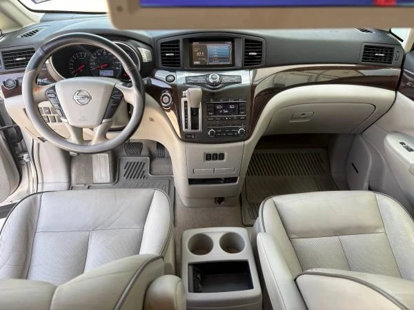 2013 Nissan Quest - Image 16 of 31