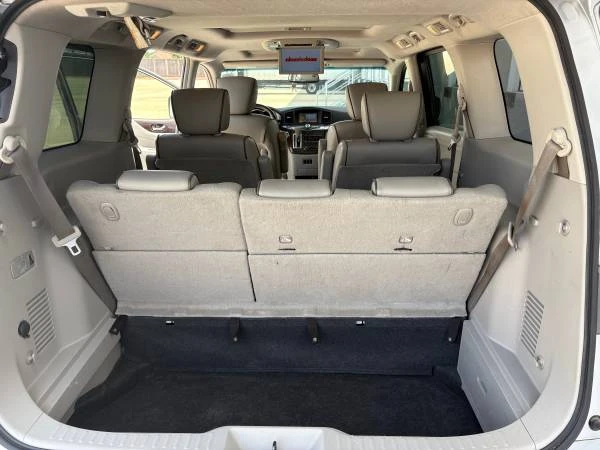 2013 Nissan Quest - Image 19 of 31