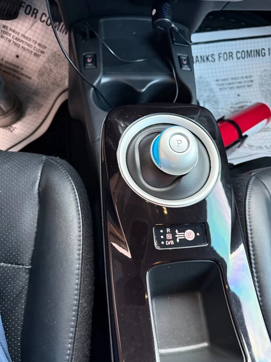2013 Nissan Leaf - Image 9 of 13