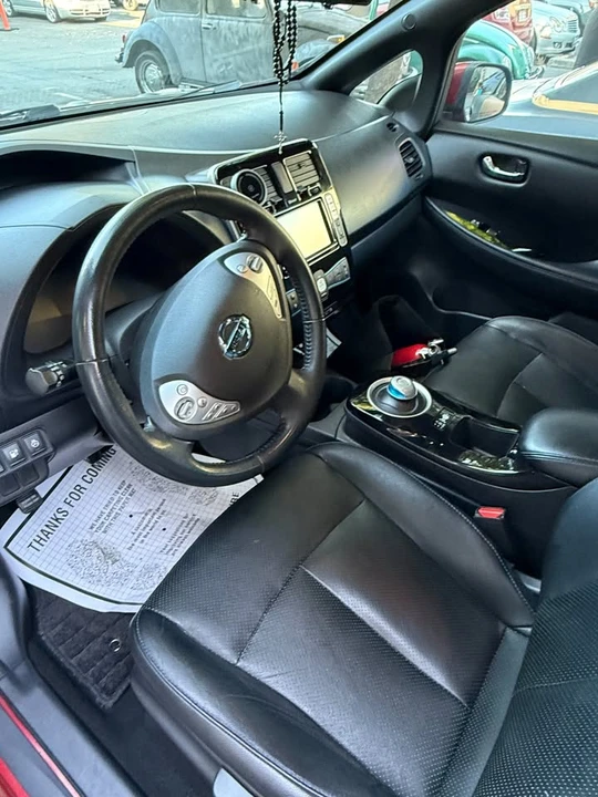 2013 Nissan Leaf - Image 2 of 13
