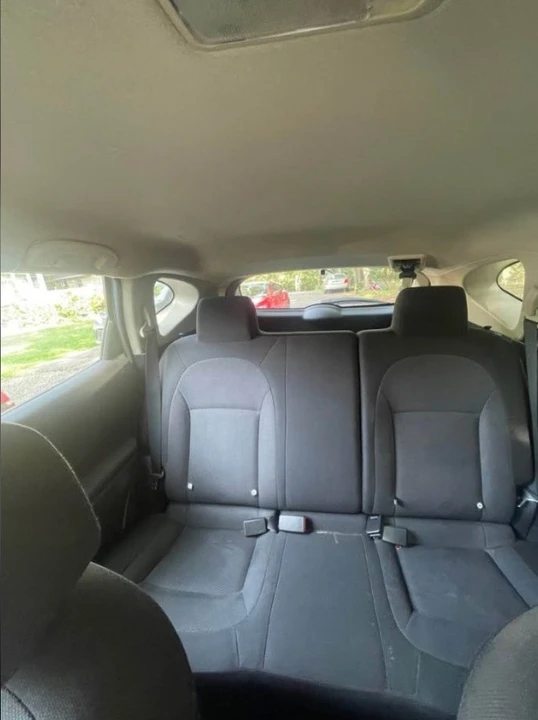 2013 Nissan Rogue - Image 6 of 8