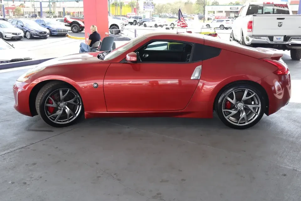 2013 Nissan 370Z 6th Gen - Image 4 of 13