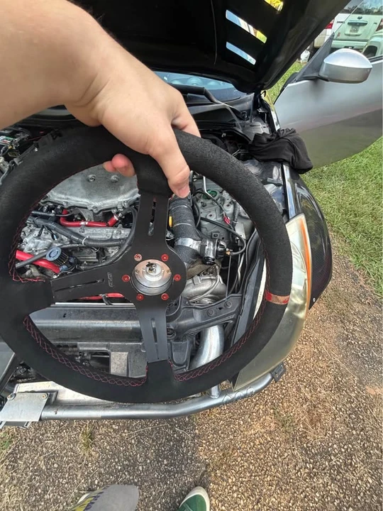 2013 Nissan Z - Image 3 of 5