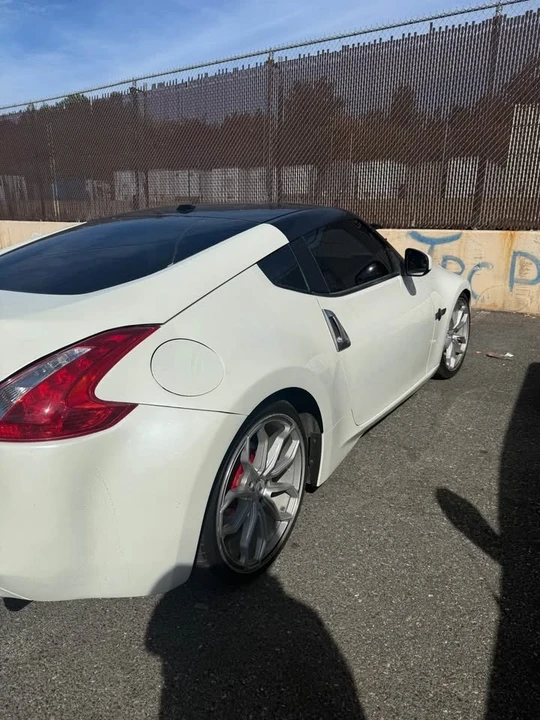 2013 Nissan 350Z 5th Gen - Image 4 of 4