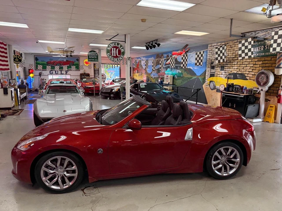 2013 Nissan 370Z 6th Gen - Image 3 of 31