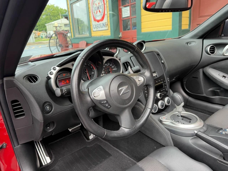 2013 Nissan 370Z 6th Gen - Image 21 of 31